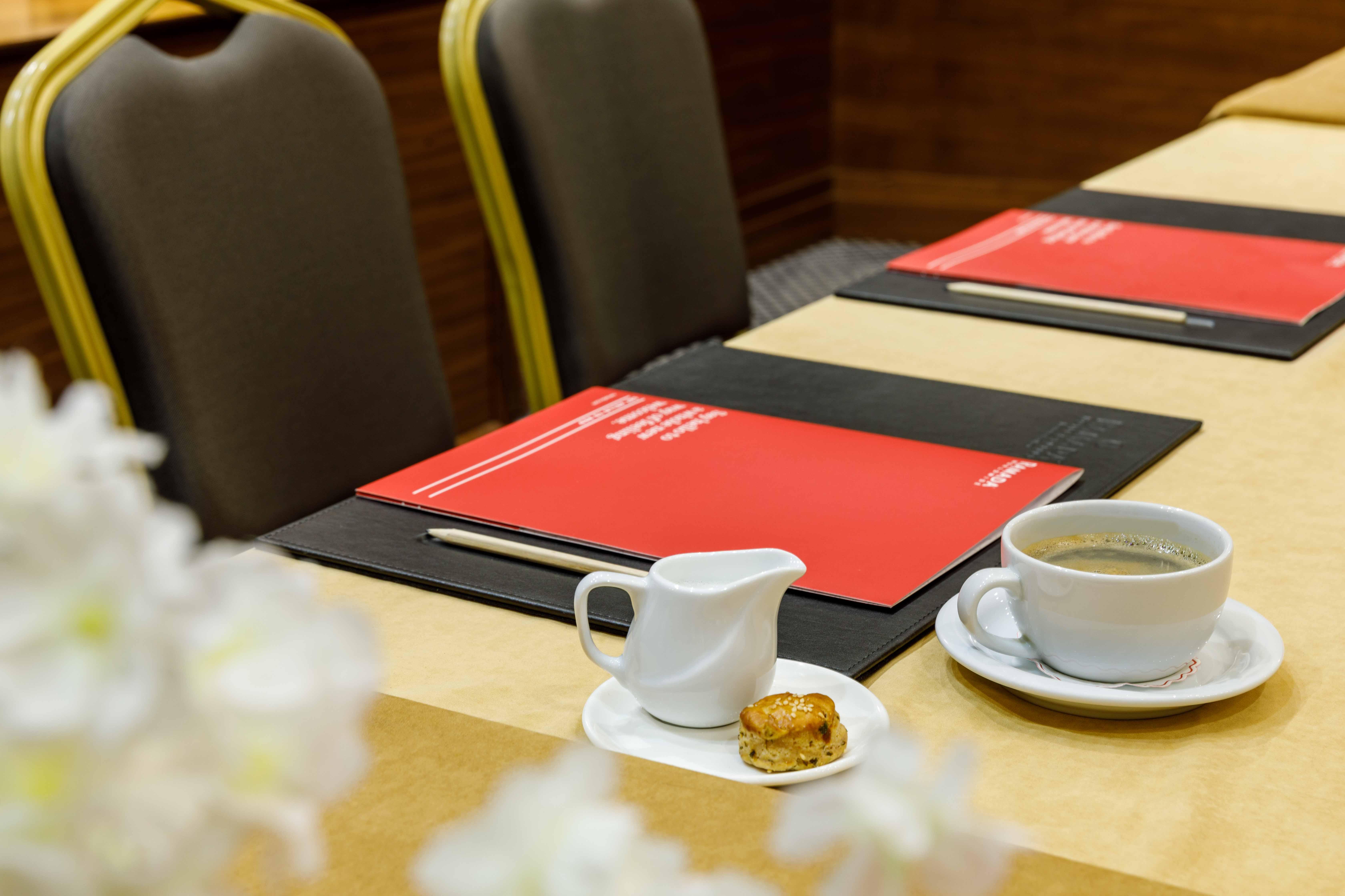 Ramada By Wyndham Istanbul Golden Horn — Photos 2