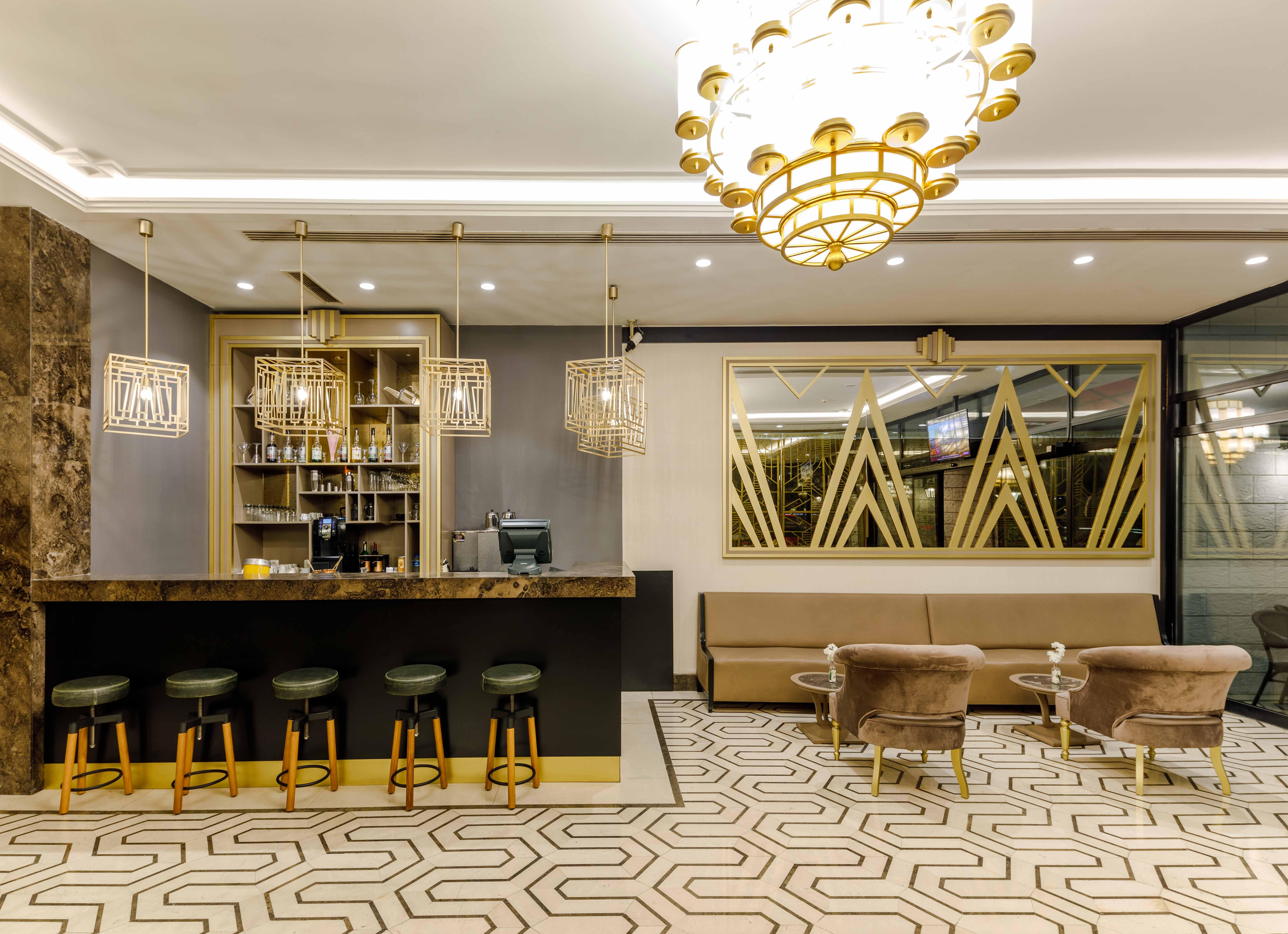 Ramada By Wyndham Istanbul Golden Horn — Photos 1